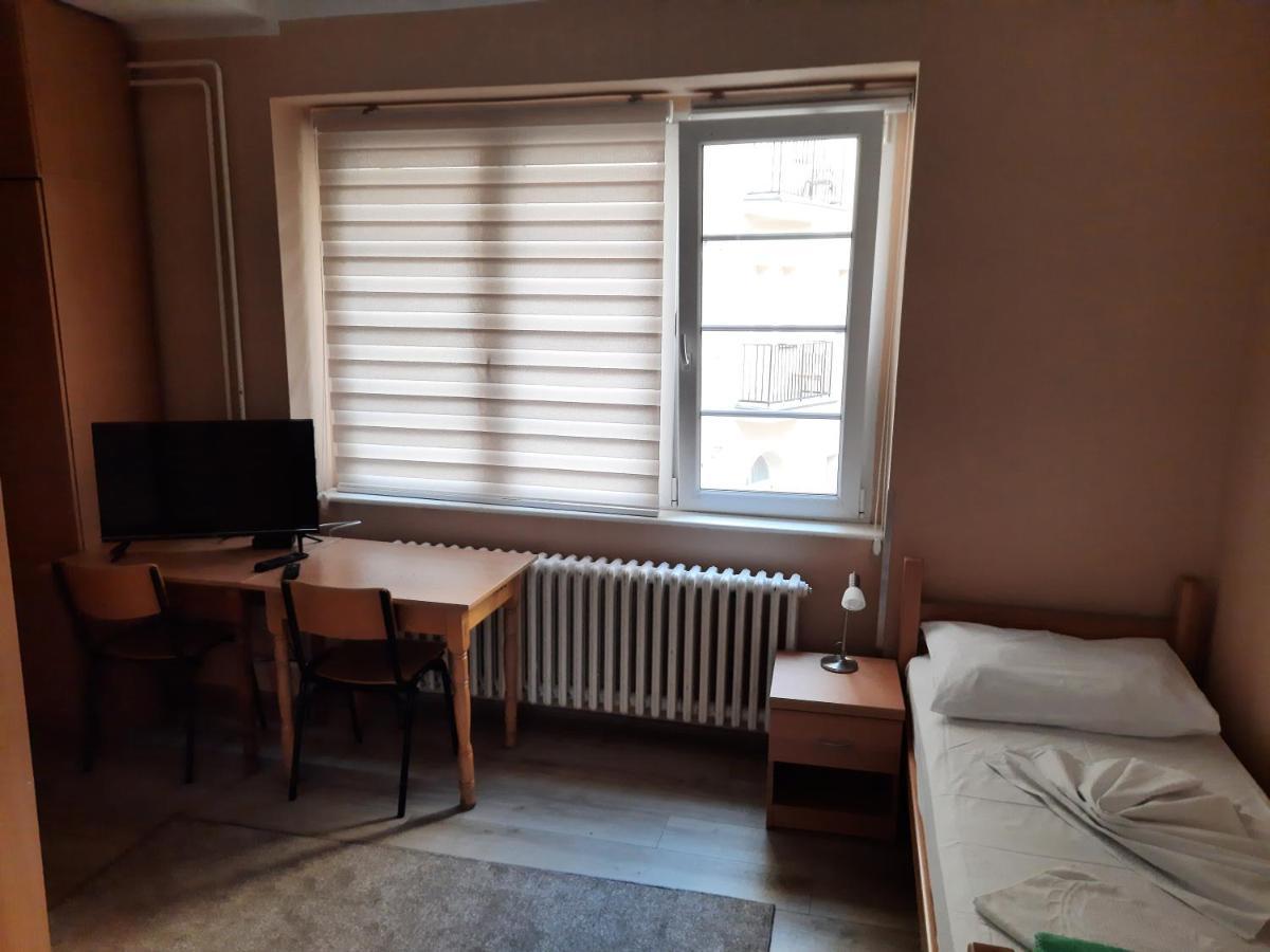 Petar Drapsin Hostel بلغراد المظهر الخارجي الصورة